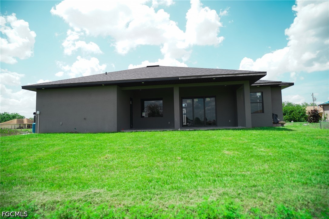 812  Chapel Avenue