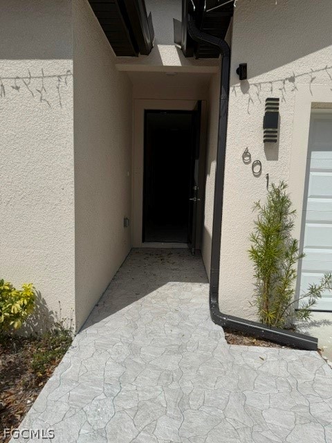 6013 ACORN Circle