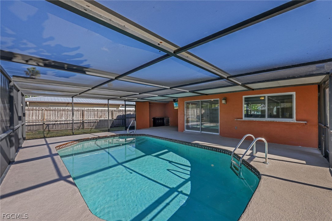 1391 Sourwood Court