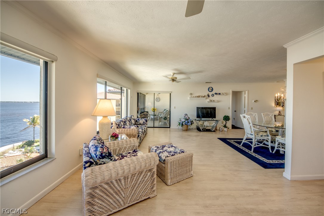 4013 SE 20th Place, Apt 505