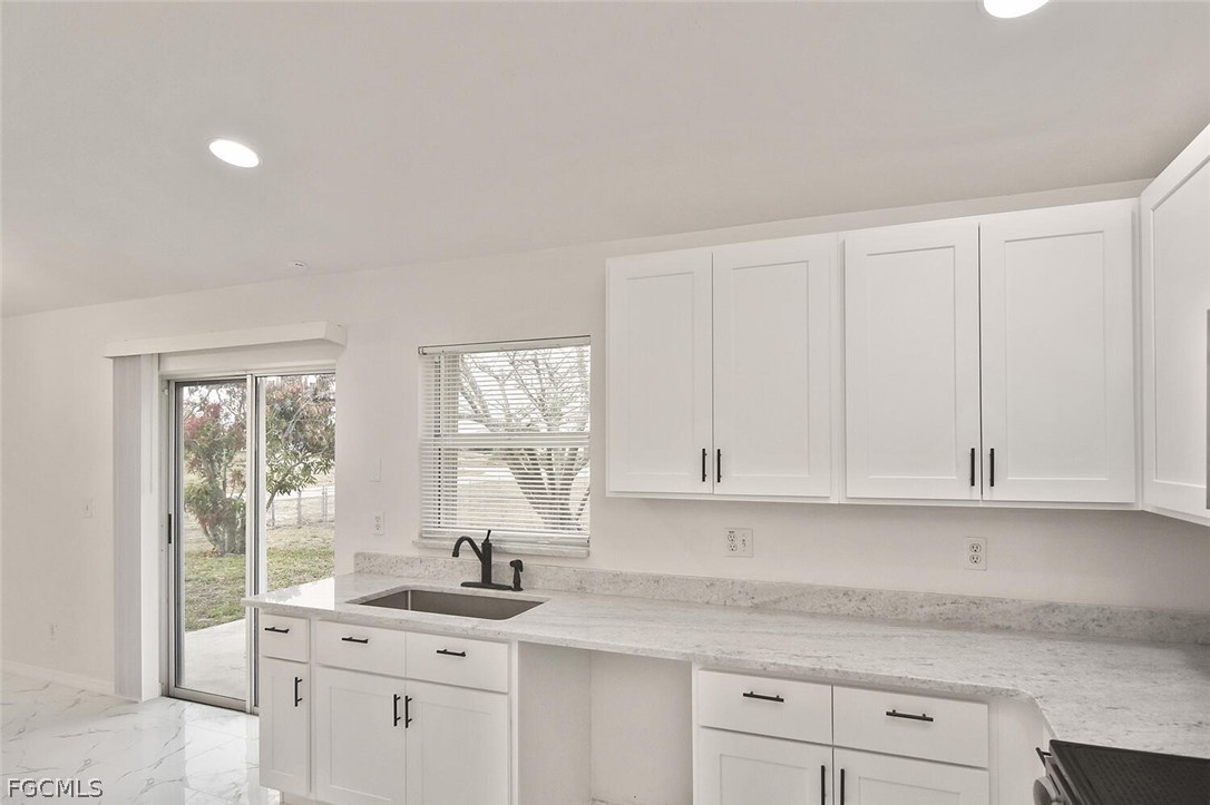 530  Peerless Circle