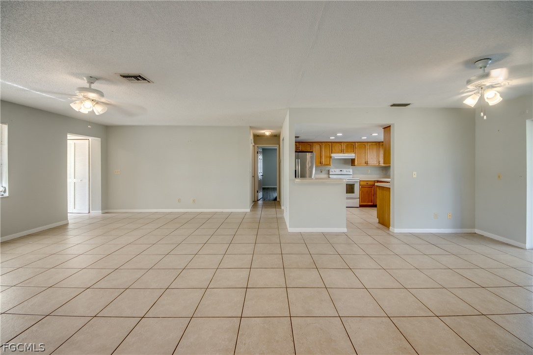 703 SE 33rd Street