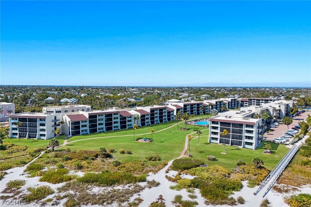 979 E Gulf Drive, Apt D452