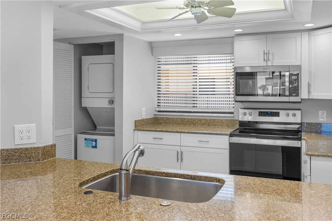 1401 Middle Gulf Drive, Apt 305R