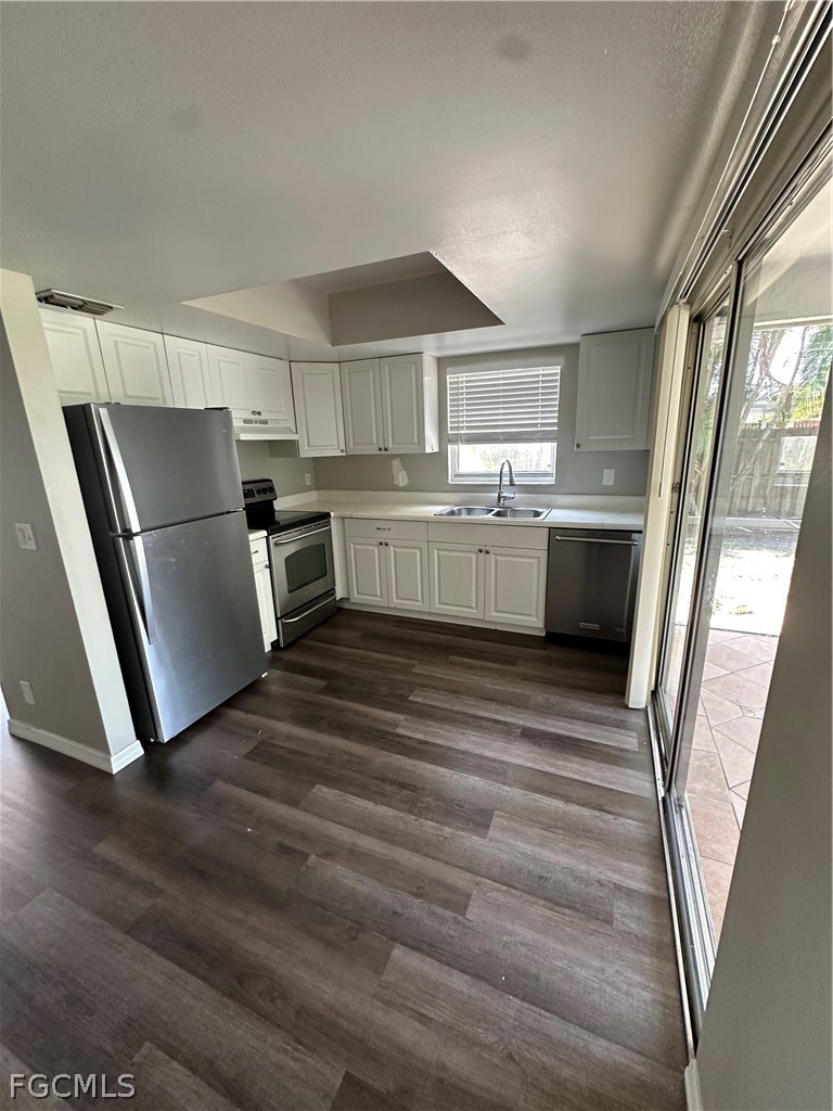 3705 Country Club Boulevard, Apt Unit 1