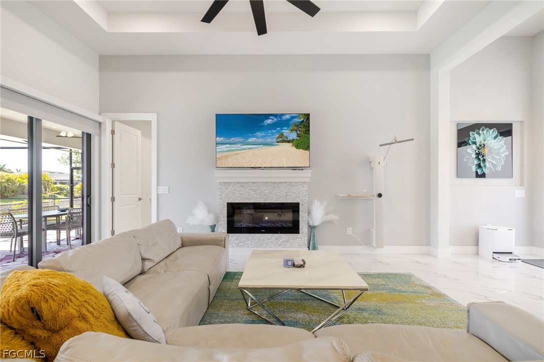 110 SW 21st Terrace
