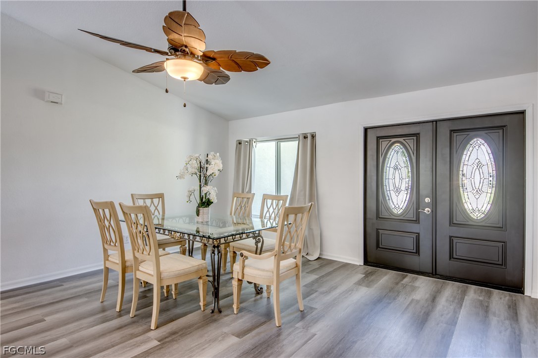 121 SE 17th Street