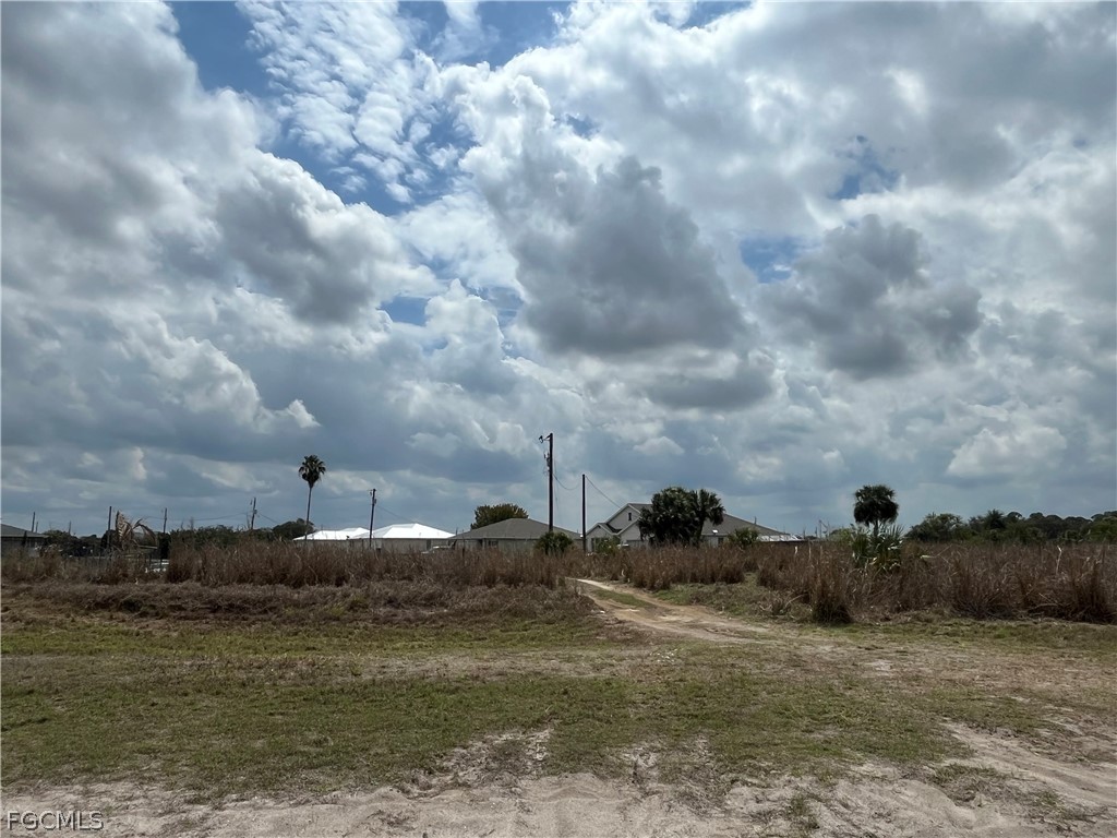 7025  Beaver Circle