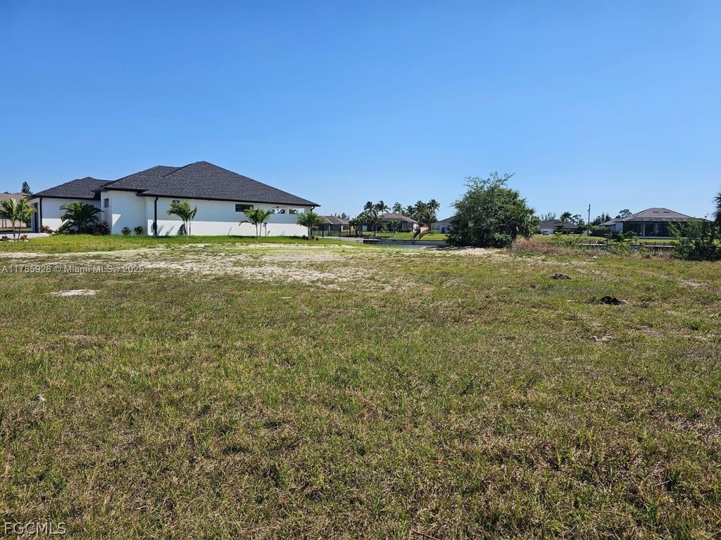 410  Nicholas Parkway