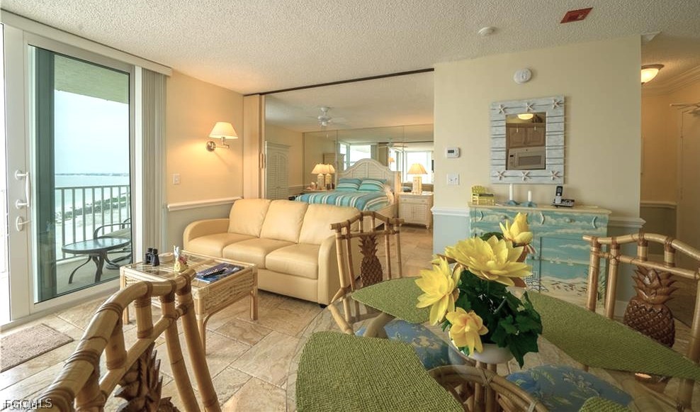 7360 Estero Boulevard, Apt PH6