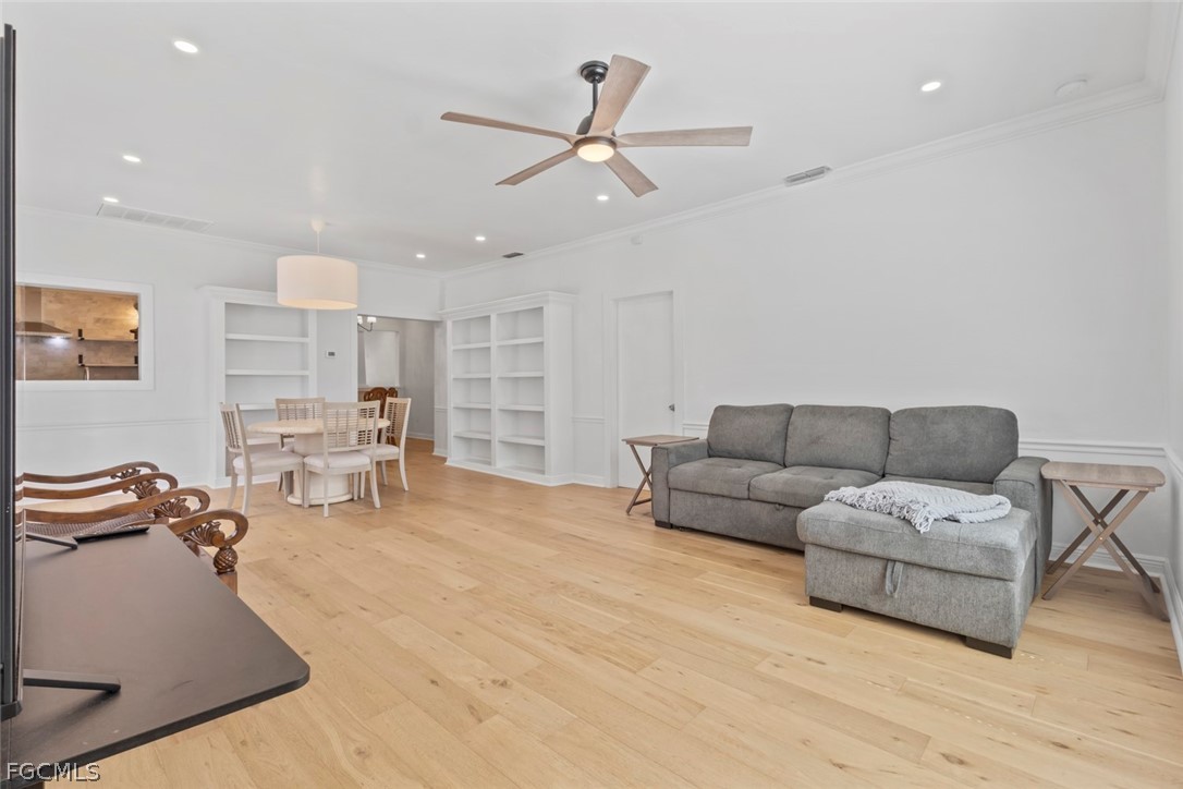 1414  Alhambra Drive