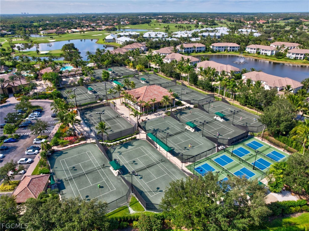 6422 Legacy Circle, Apt 704