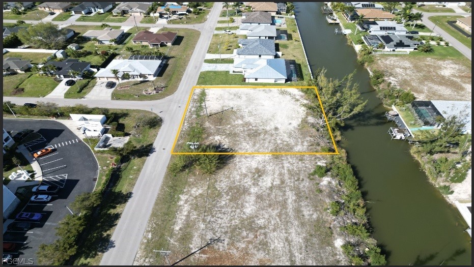 2247 SW 17th Place