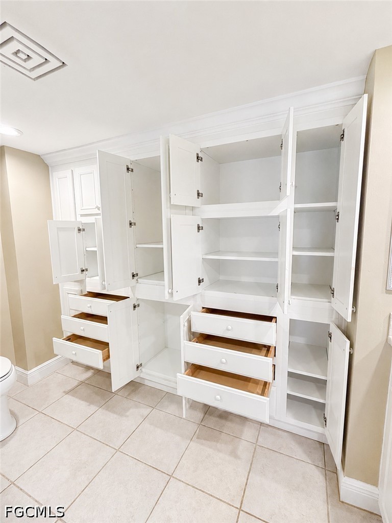 7129 Lakeridge View Court, Apt 104