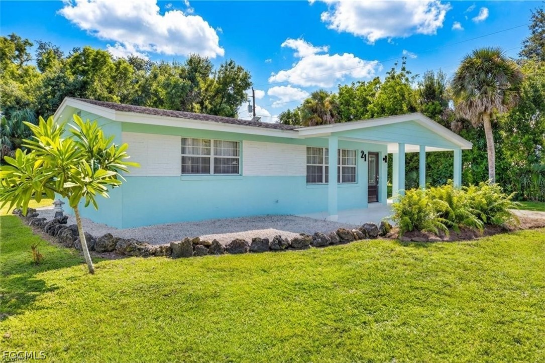 21 E Mariana Avenue