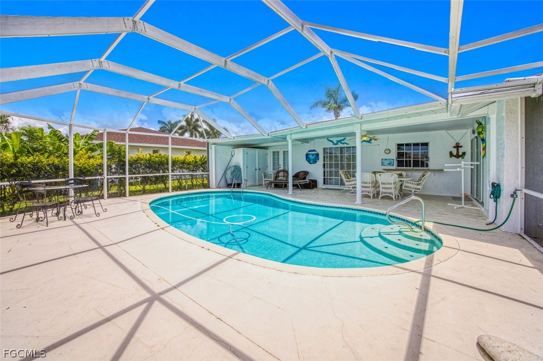 5036 SW 9th Place
