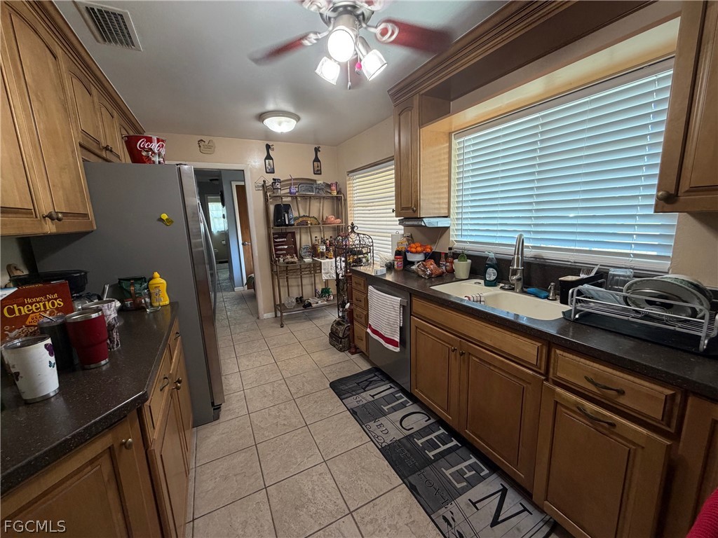 3109 SE 8th Place