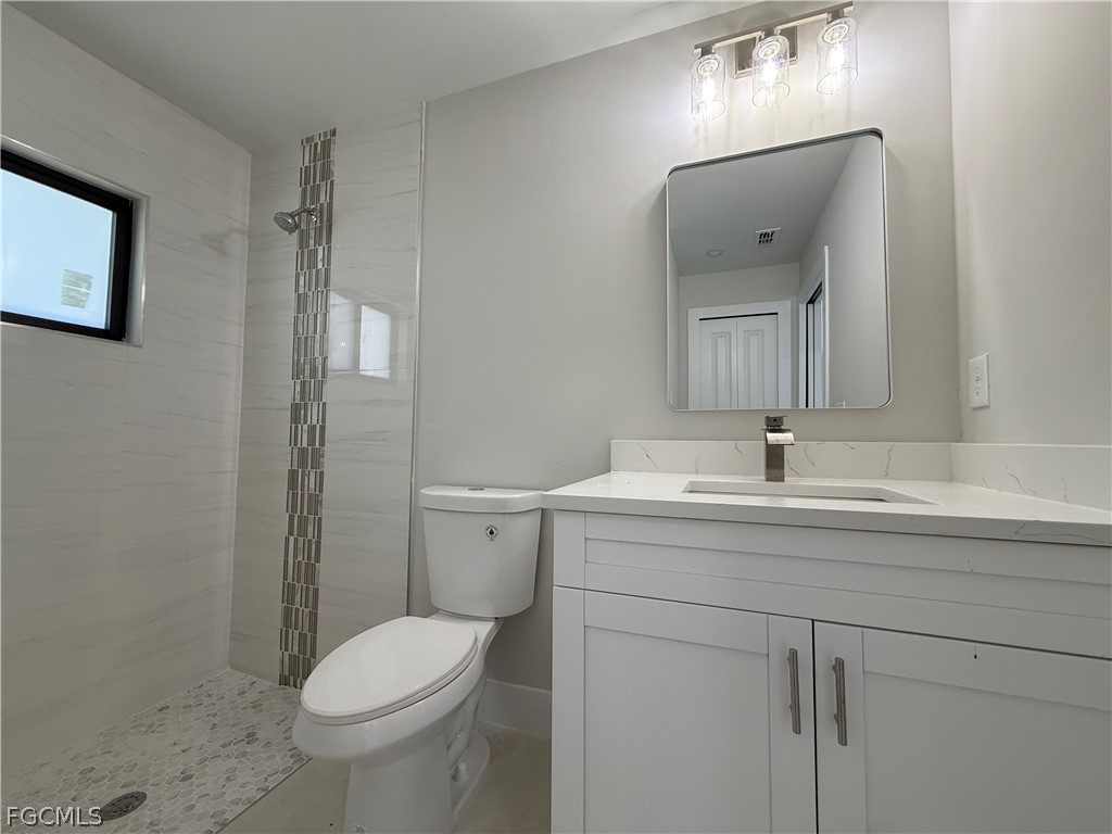 405-407 Chalet Avenue