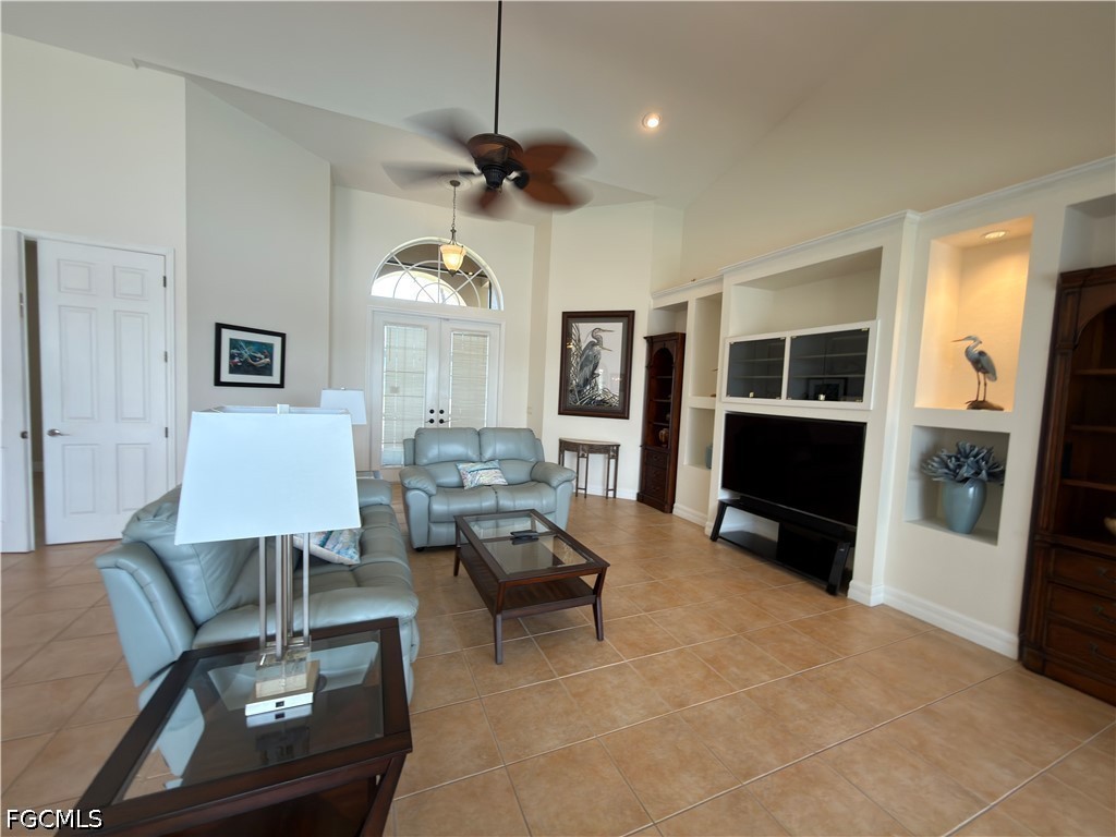 1019 NW 42nd Place