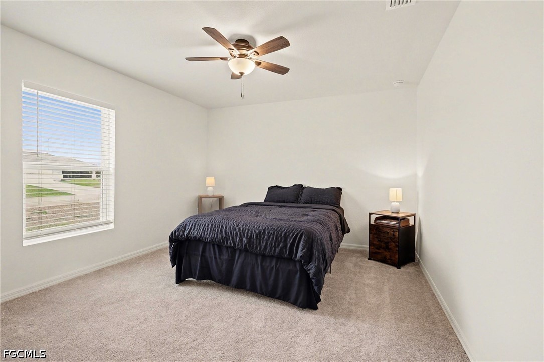 1409 NE 4th Place