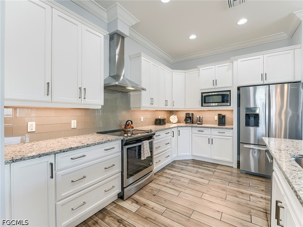 2601  Estero Boulevard