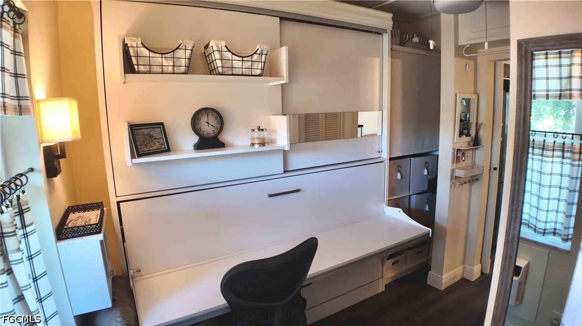 235 Seaview Court, Apt C8