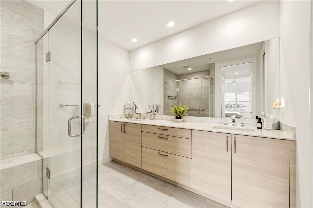 1111 Central Avenue, Apt 507