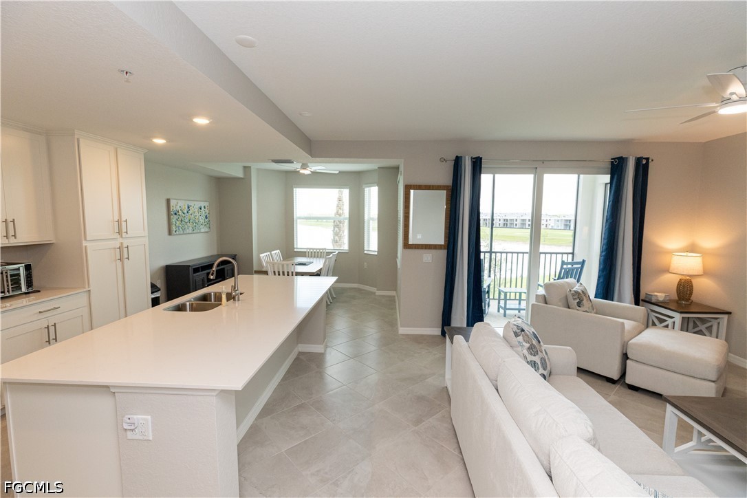15405 Green Acres Avenue, Apt 2327