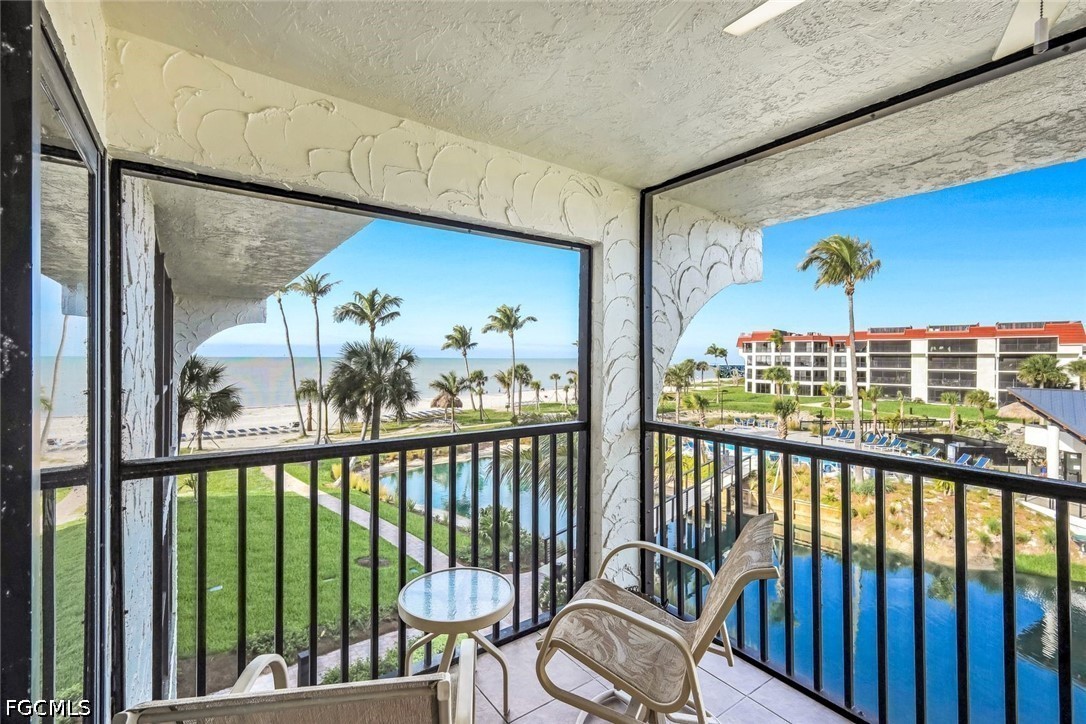 2445 W Gulf Drive, Apt 32E