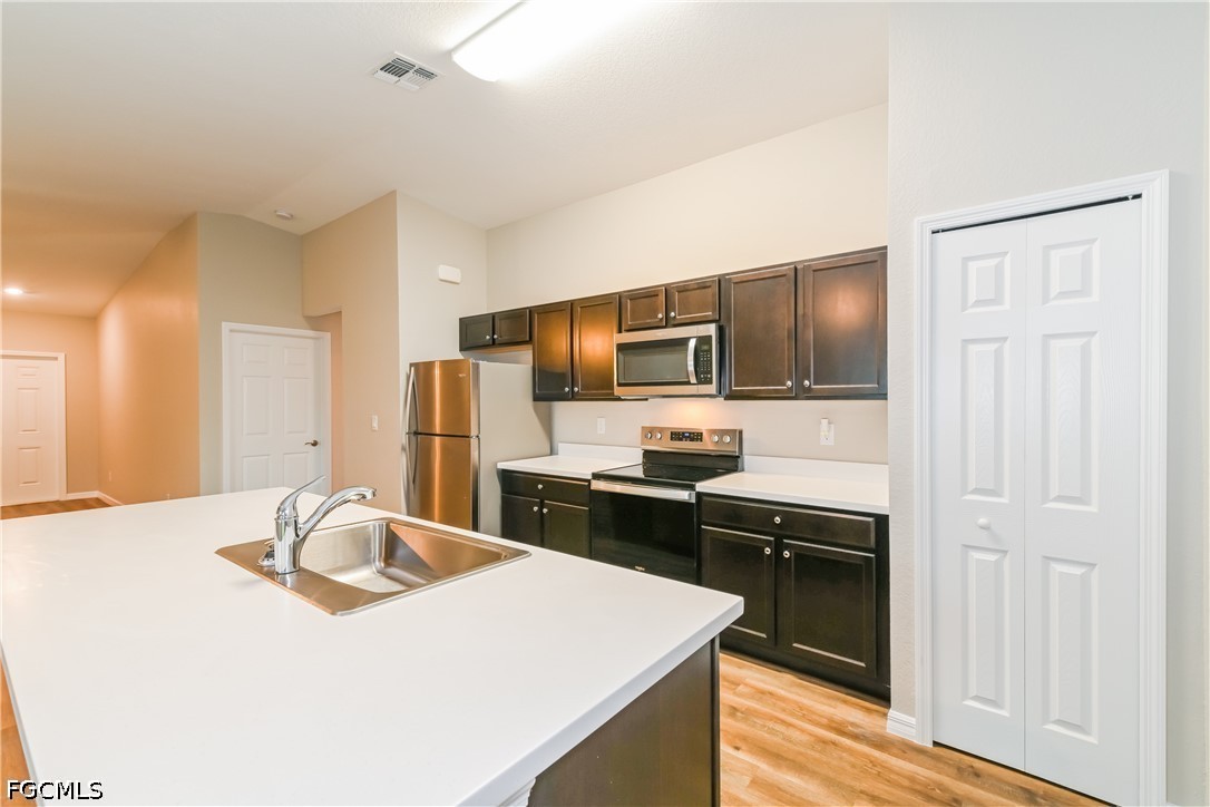 719 SW 13th Terrace
