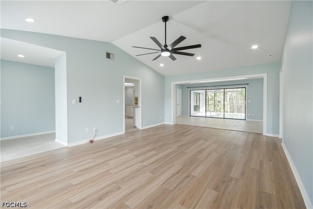 6686  Kestrel Circle