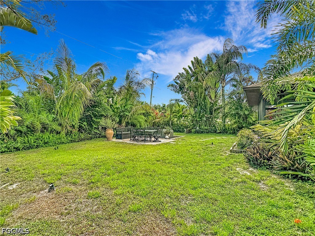 1405 SW 5th Place