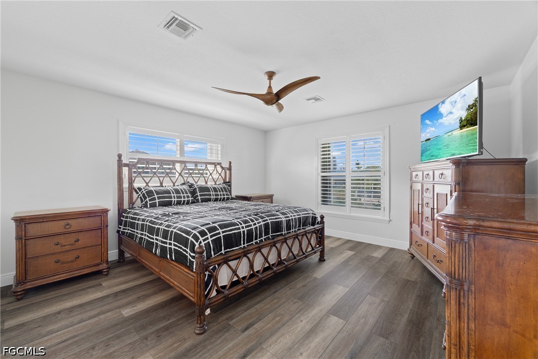 4955  Mederia Lane