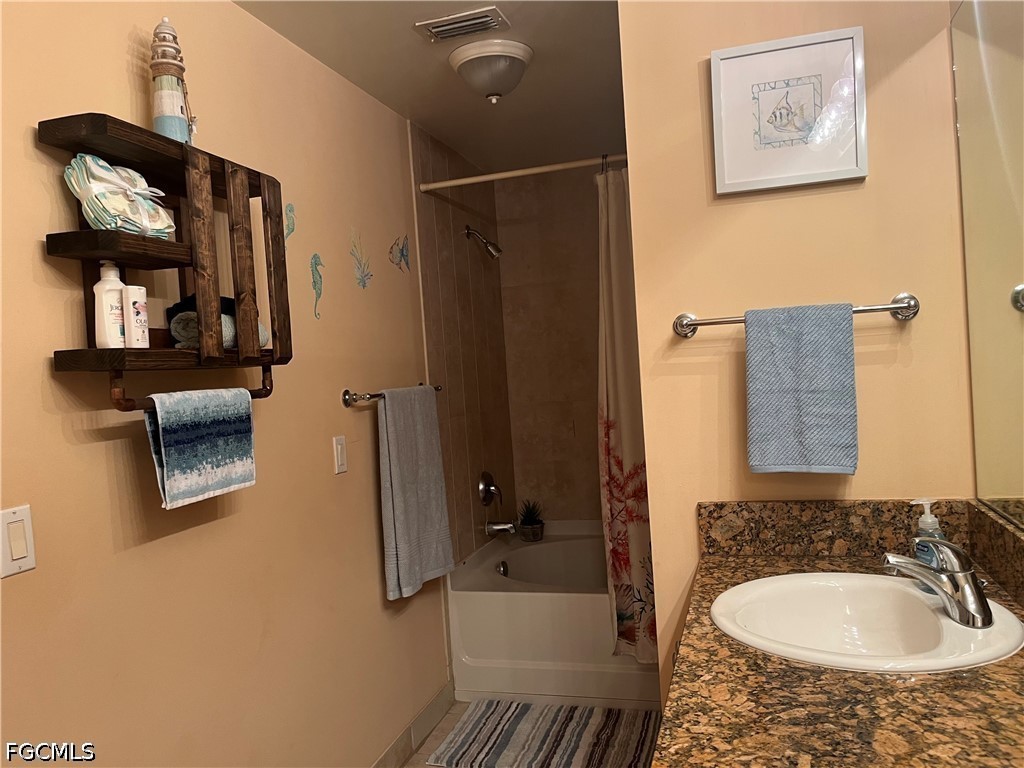 10110 VILLAGIO PALMS Way, Apt 107