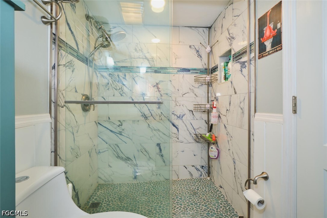 6777  Winkler Road, Apt 228