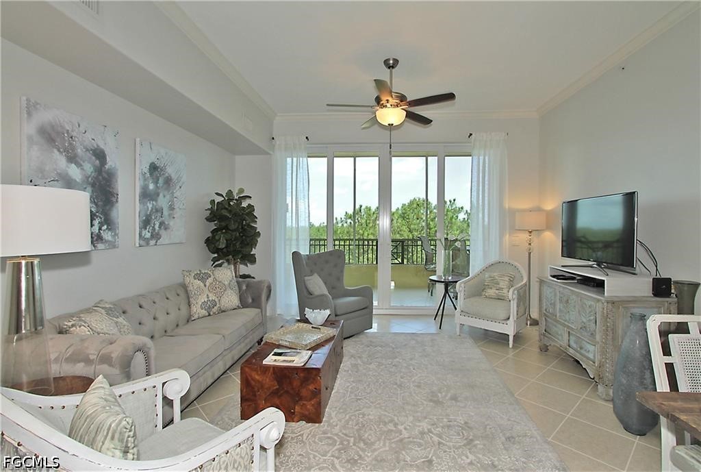 2738 Tiburon Boulevard, Apt B403
