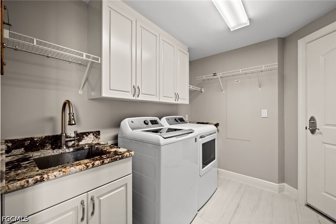 2090 W First Street, Apt G807