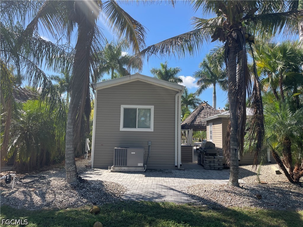 10201 Butterweed Trail