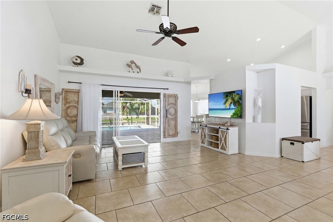 2105 SW 29th Terrace