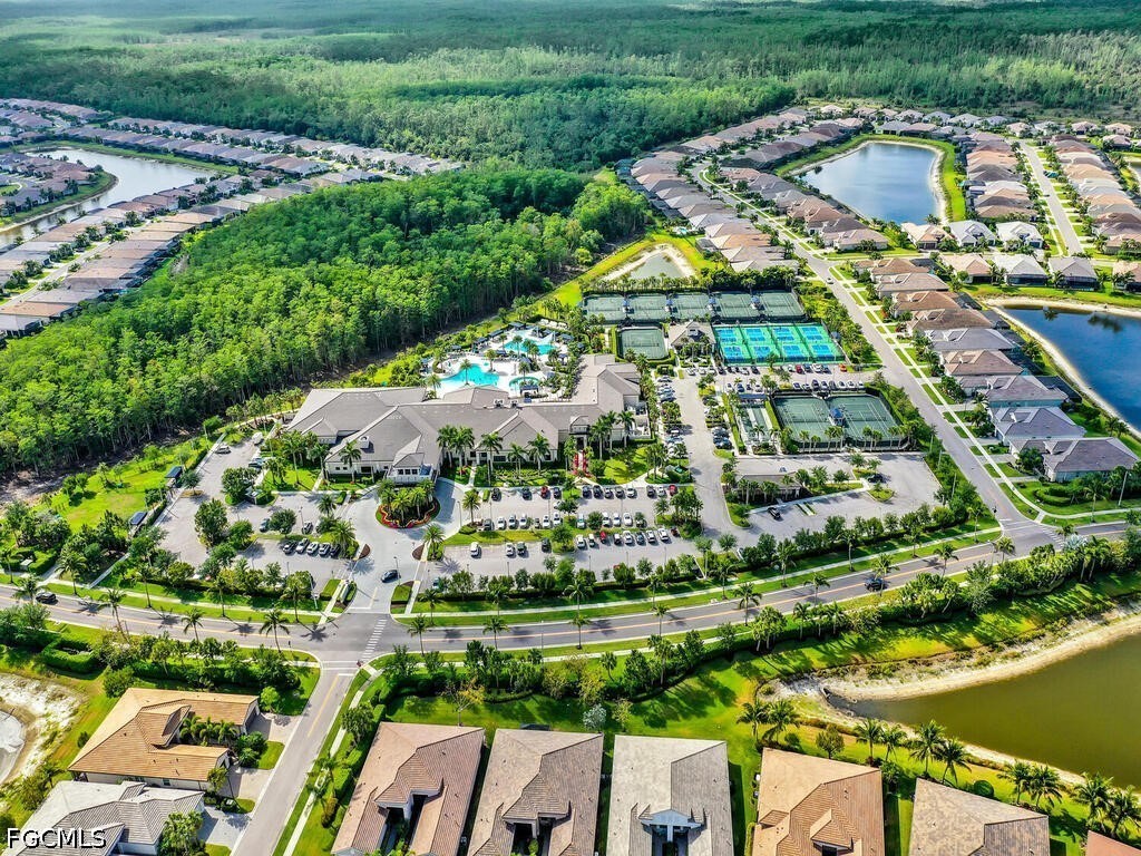 28606  Sicily Loop