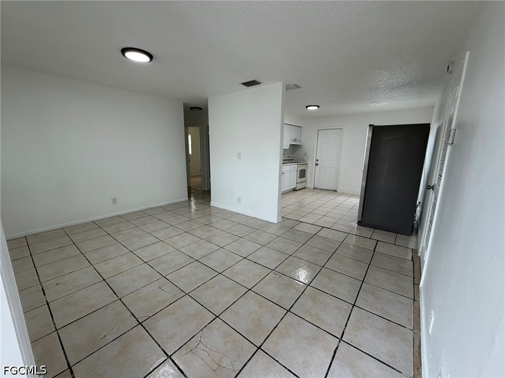 5413-5427  3rd Avenue, Apt 5421
