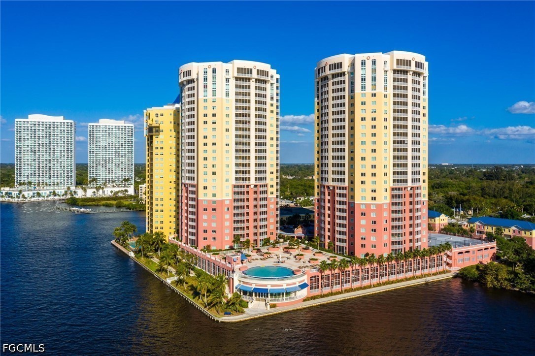 2745 1st Street, Apt 306