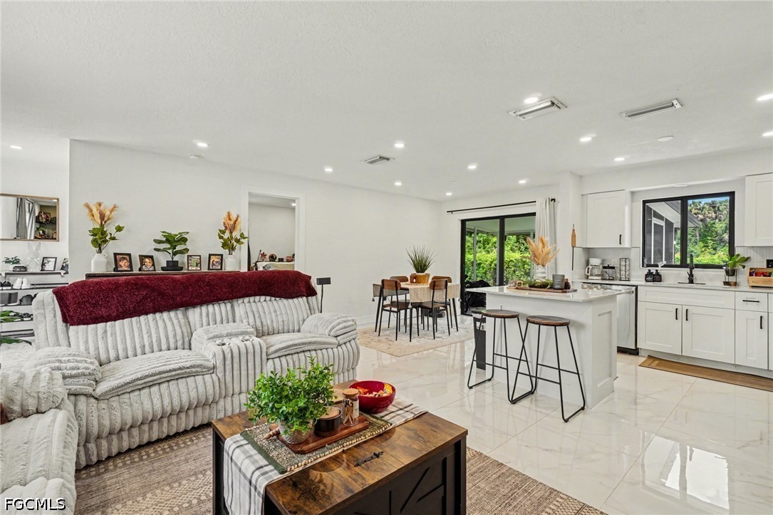 73 Cardinal Drive
