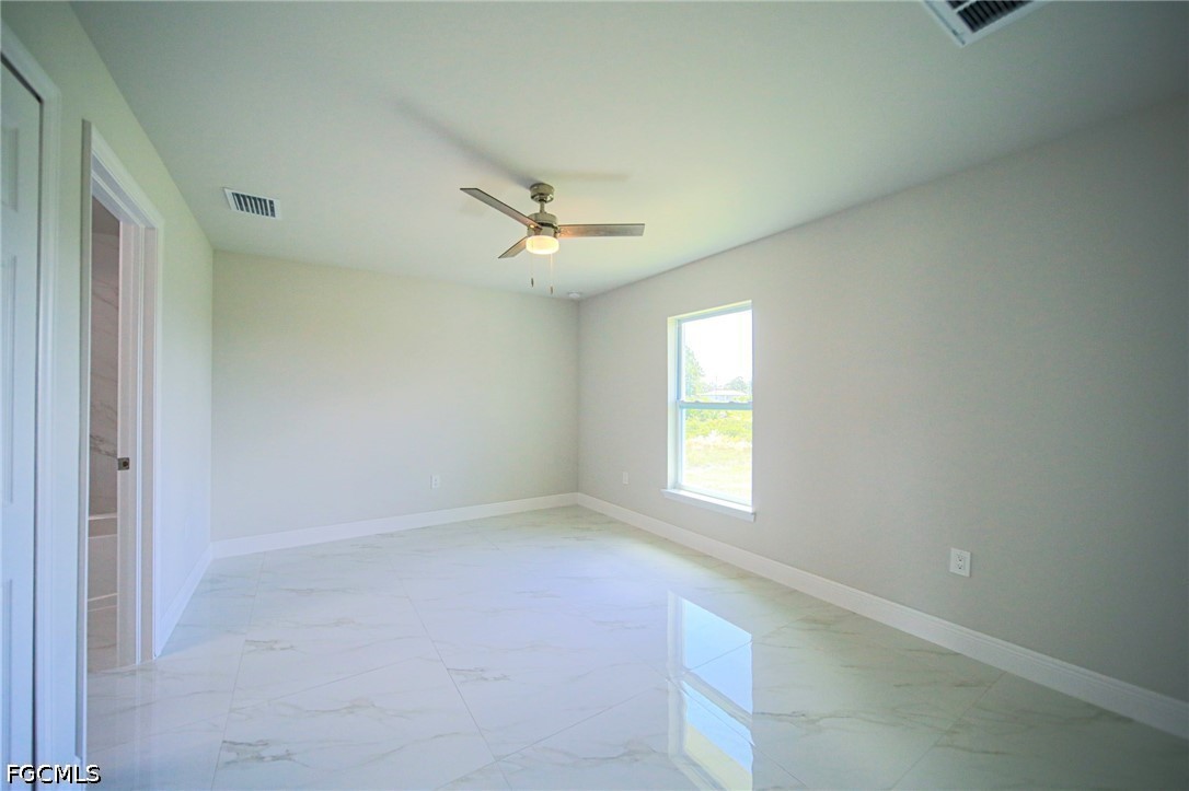 2009  Voss Court