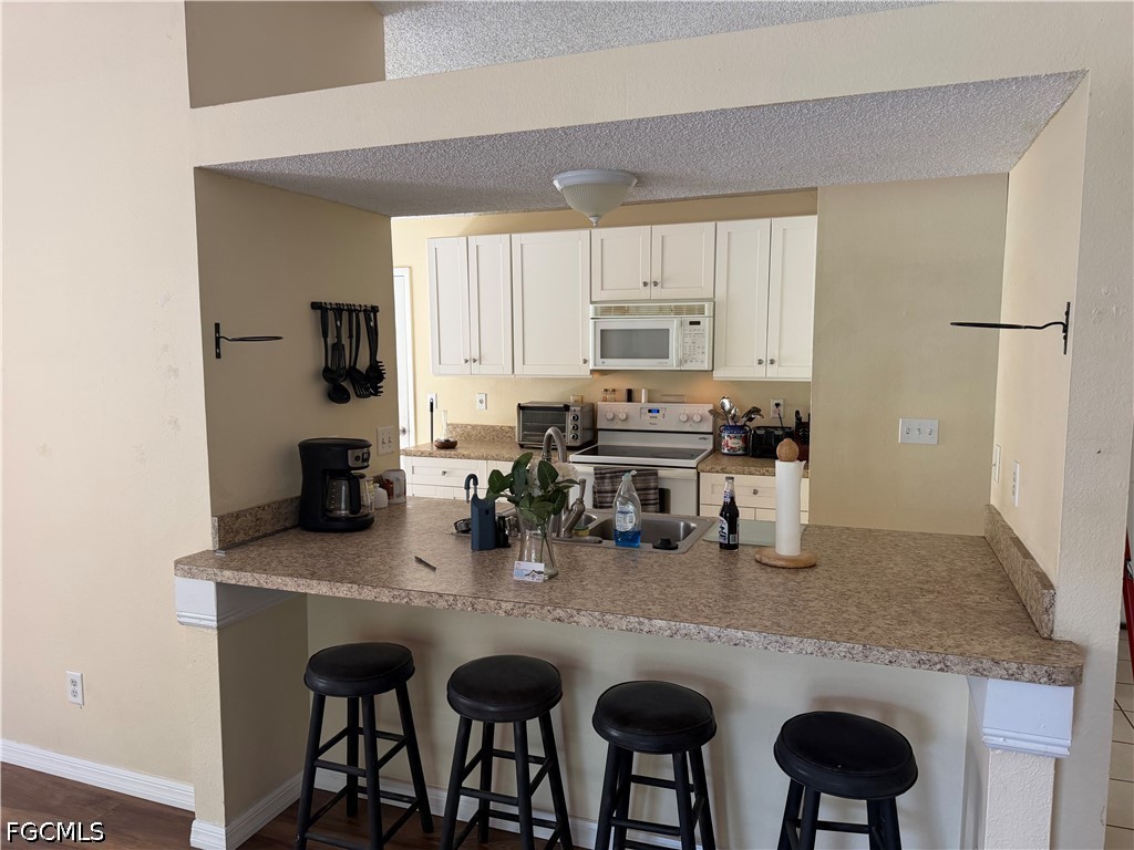 8072 Sandpiper Road