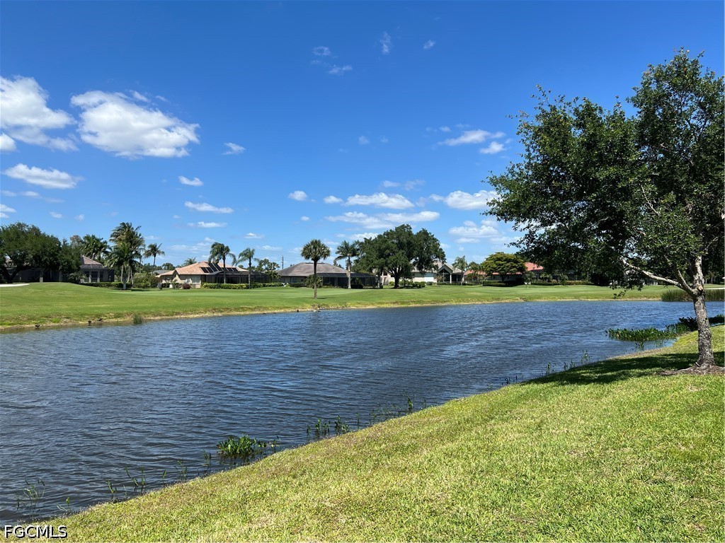 8555 Fairway Bend Drive