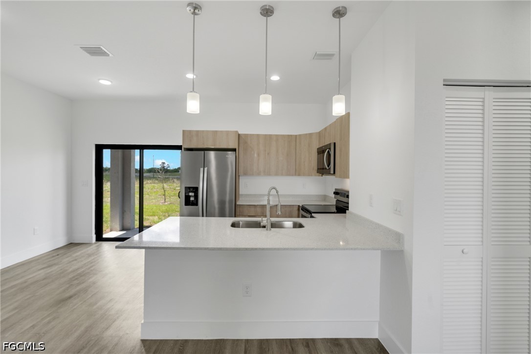 7010 S Rich Court