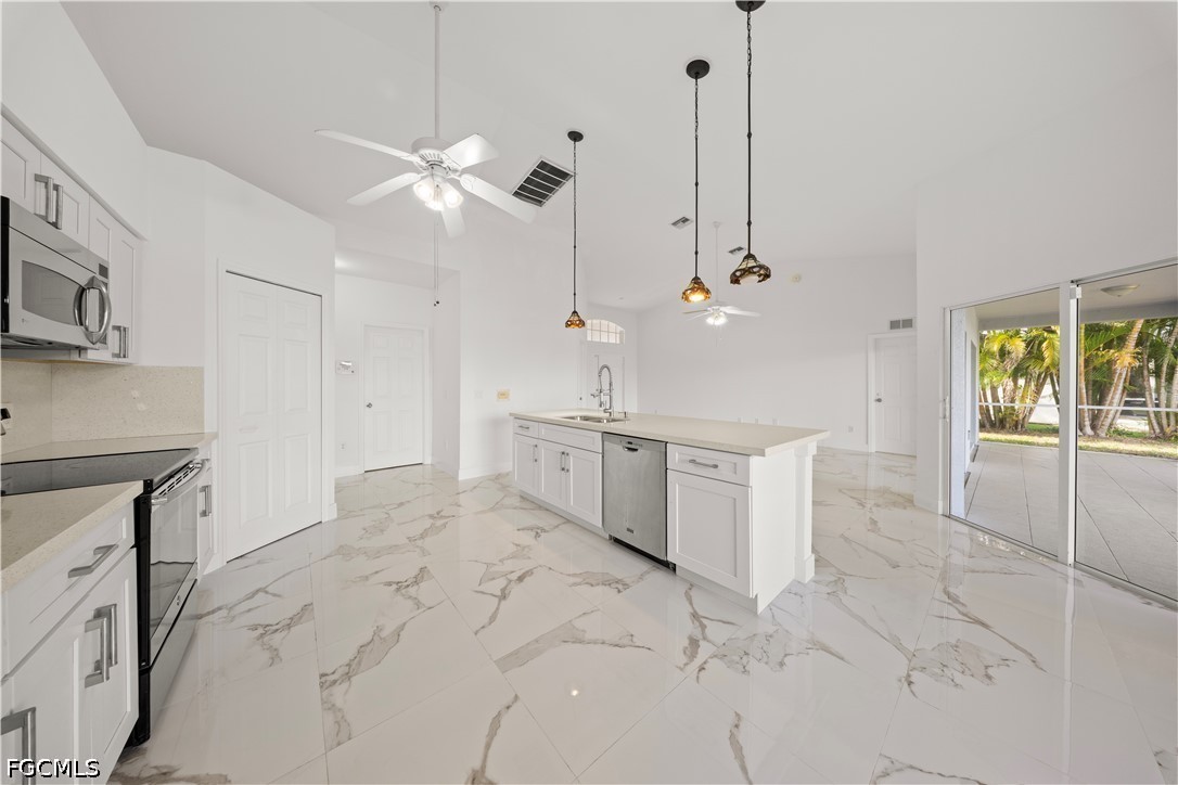 605 SE 23rd Avenue