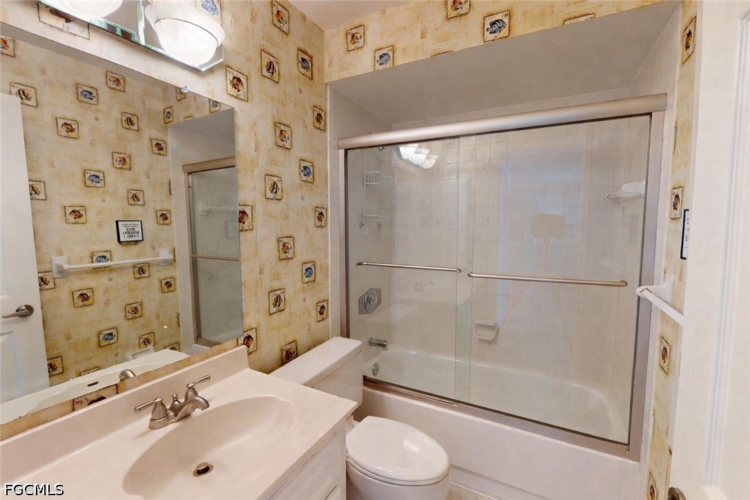 4229 SE 19th Place, Apt 2E