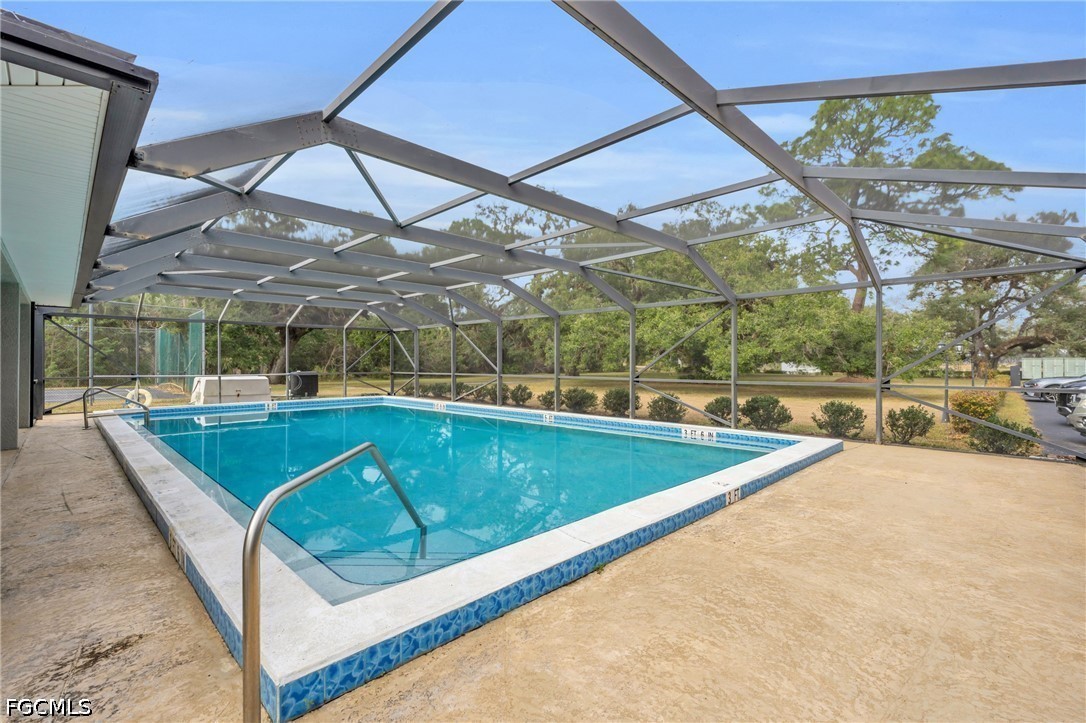 1210 Riverbend Drive